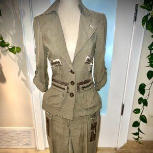 Bebe Olive Cargo Jacket and Cropped Elastic Pants with lots of pockets & zippers